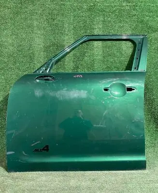 Mini Cooper Countryman F60 Front door 7438595