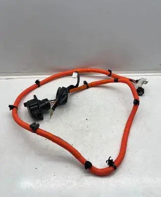 Mitsubishi Outlander Electric car charge socket 73LA2001 AC20A 9482