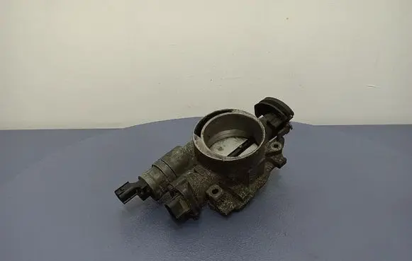 Chrysler Pacifica Throttle body valve 11200020AB
