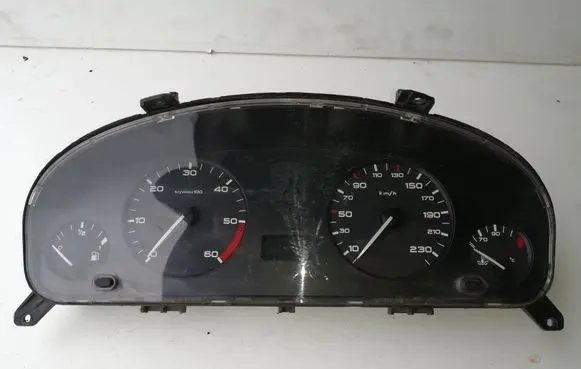 Peugeot 406 Speedometer (instrument cluster) 9630372780