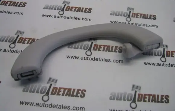 Mercedes-Benz E W211 Rear interior roof grab handle A2118100151