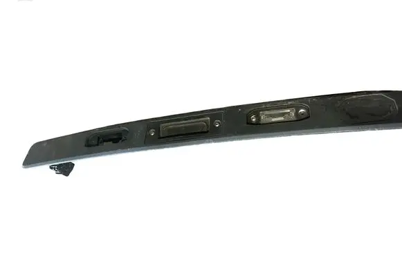 Volvo XC60 Trunk door license plate light bar 30753341 31297210