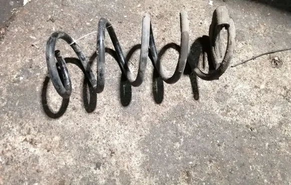 Honda CR-V Front coil spring