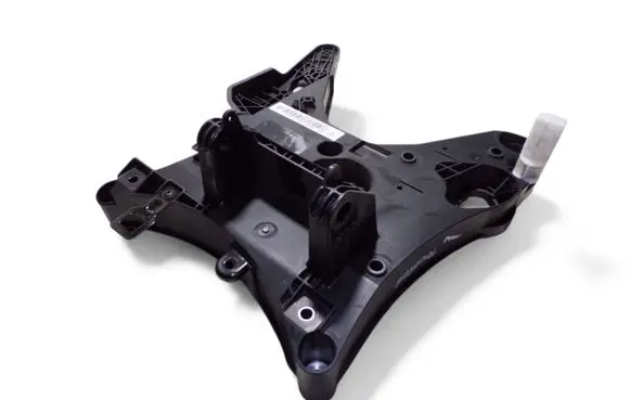 Volkswagen Touareg II Brake pedal bracket assembly 7P0723117F 7P0723031AR