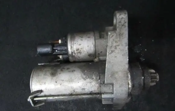 Volkswagen Golf V Starter motor 02t911023s d6gs12