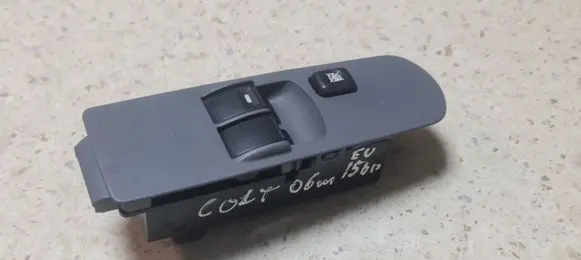Mitsubishi Colt Electric window control switch 8608A076 C8DD524M