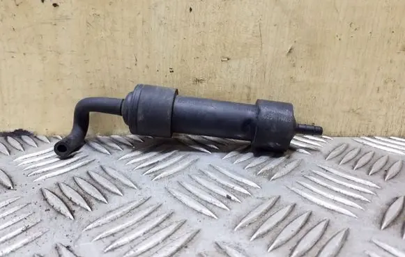 Vacuum air tank