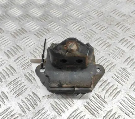 Isuzu D-Max Engine mount bracket 8973635430