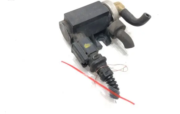 Peugeot 508 Fuel pressure regulator 9672875080