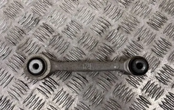 Alfa Romeo Stelvio Rear control arm K206704