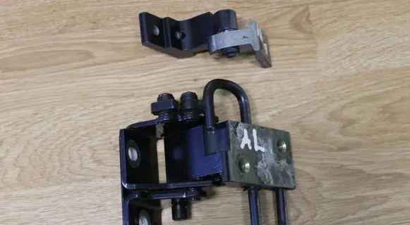 Audi A6 S6 C5 4B Rear door hinge set 4B08334112E