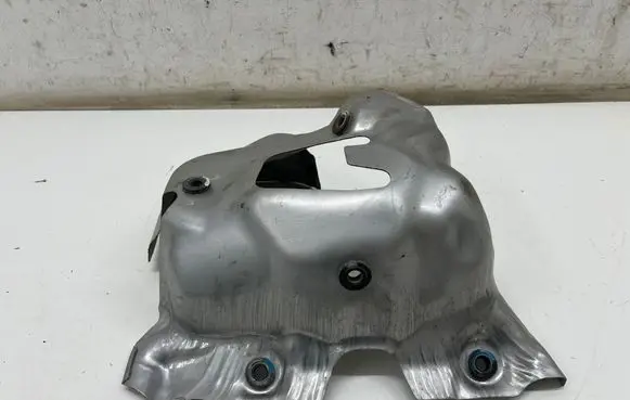 Mazda 3 Exhaust heat shield 
