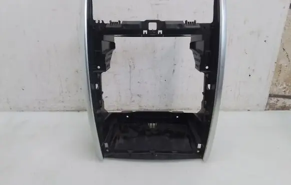 Mercedes-Benz B W245 Dashboard center trim panel 