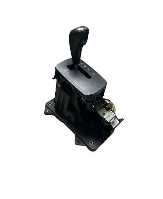 Volvo V50 Gear shifter/selector 30759922 P30759922