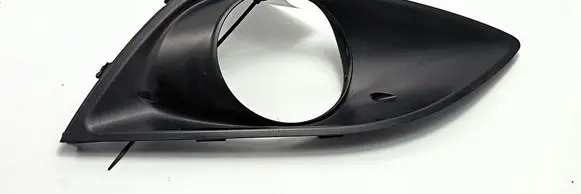 Hyundai Veloster Front fog light trim/grill 86523-2V500