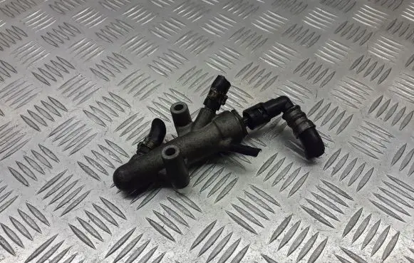 Opel Vectra C Fuel distributor 55188200