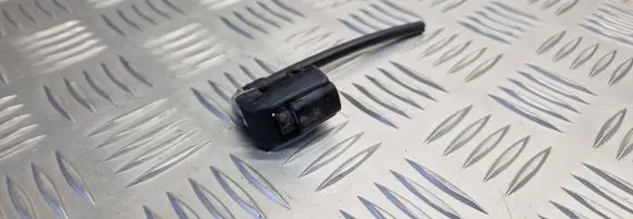 Skoda Octavia Mk2 (1Z) Windshield washer spray nozzle 1Z0955985