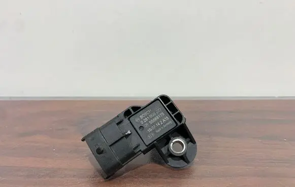 Opel Insignia A Air pressure sensor 0281006077