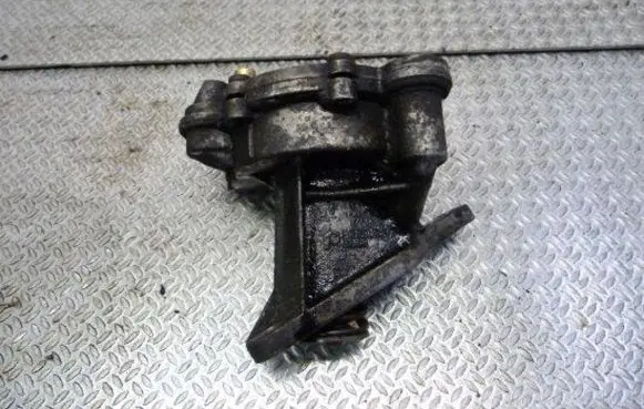 Volkswagen Transporter - Caravelle T4 Vacuum pump 72230019 074145100