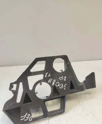 Peugeot 3008 I Front bumper mounting bracket 9684021080 9684022680