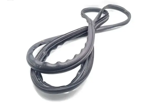 Ford Ka Front door rubber seal 