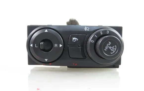 Chevrolet Captiva Wing mirror switch 