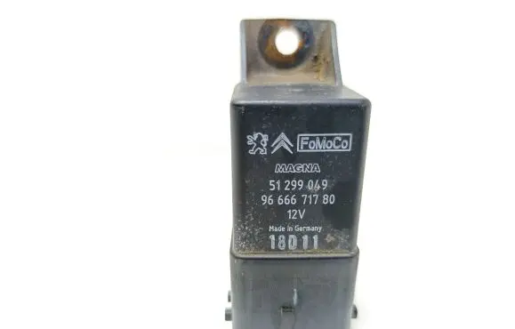Citroen C3 Picasso Glow plug pre-heat relay 9666671780