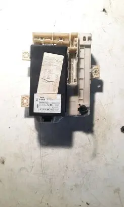 Mitsubishi Colt Fuse box set 8637A020 97RI010013 5WK48883