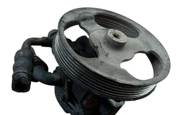 Mazda 3 I Power steering pump