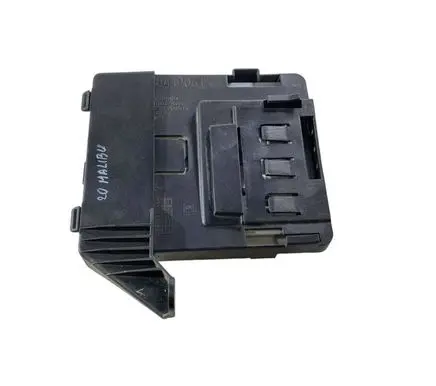 Chevrolet Malibu Engine control unit/module 12703745 84190615 A2C74775700