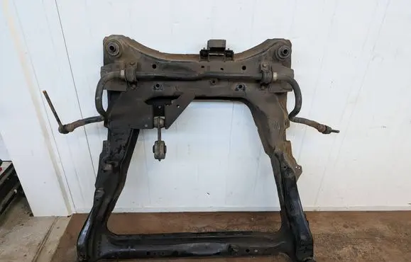 Nissan X-Trail T32 Front subframe 544004MS0A