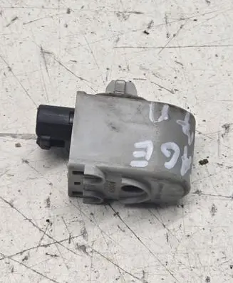Subaru Forester SJ Horn buzzer relay 0689004670