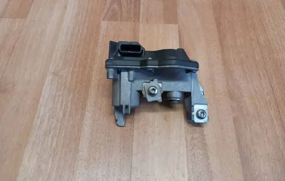 Renault Scenic IV - Grand scenic IV Muffler pipe connector clamp 147B08010R 230800 H056CZ20