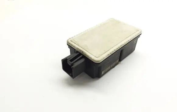 Volvo V50 Door central lock control unit/module 31268992 S180036003 80036006
