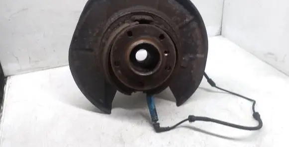 BMW X5 E53 Rear wheel hub spindle/knuckle 