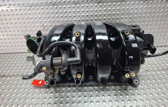 Opel Zafira B Intake manifold S26338097 55353314