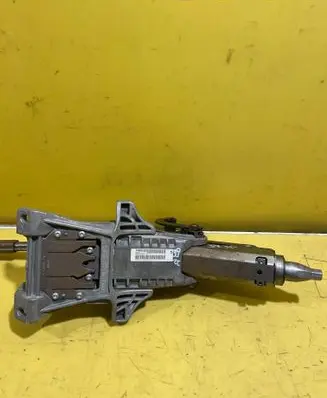 Ford Focus Steering wheel axle 4M51-3C529-FA