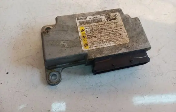 Chevrolet Captiva Airbag control unit/module 96810868