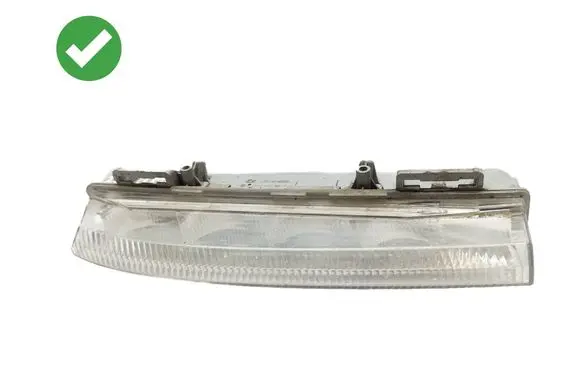 Mercedes-Benz C W204 LED Daytime headlight A2049069000 606122R A046318