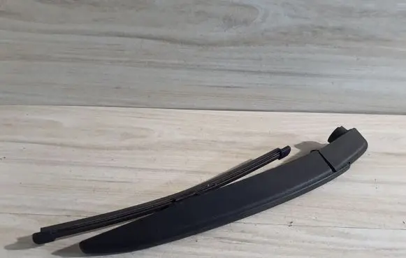 Renault Clio IV Rear wiper blade arm