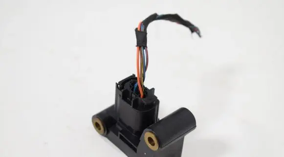 BMW 5 E60 E61 Airbag deployment crash/impact sensor 6977398