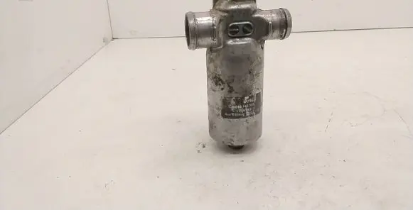 BMW 5 E39 Idle control valve (regulator) 0280140545 1744713