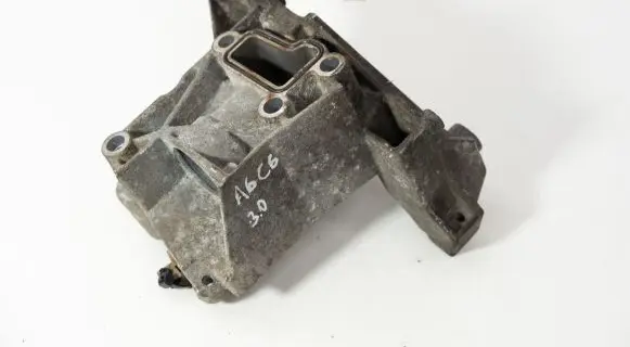 Audi A4 S4 B8 8K Engine mounting bracket 059145169AA