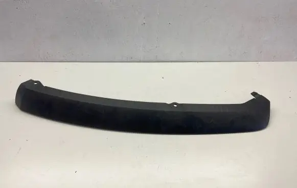 Front bumper splitter molding