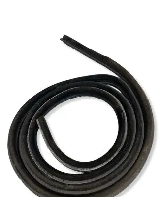 BMW 5 E60 E61 Front door rubber seal 7033774