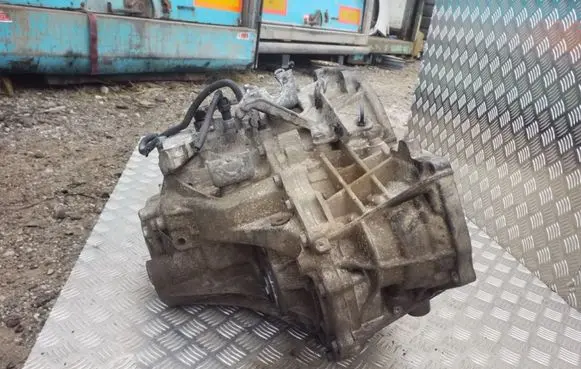 Nissan X-Trail T31 Manual 6 speed gearbox 7G75E