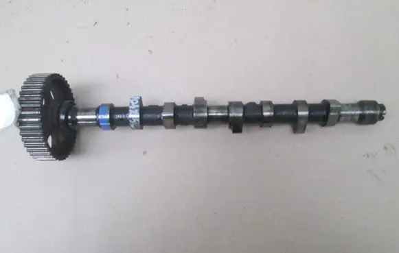 Mercedes-Benz 306 Camshaft 