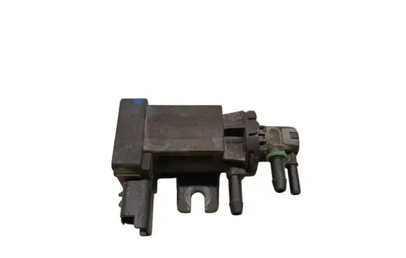 Peugeot 508 Turbo solenoid valve 9674084680 222411304 1942128