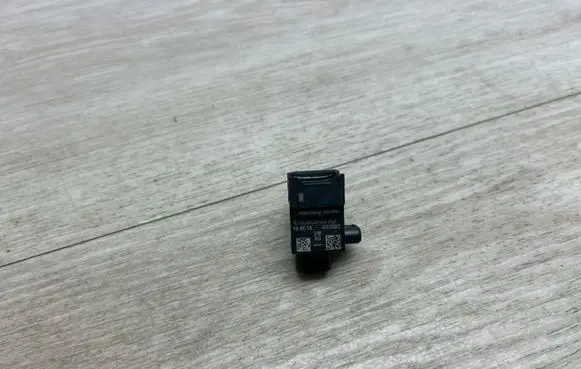 Porsche Cayenne (9Y0 9Y3) Airbag deployment crash/impact sensor 4N0959651D