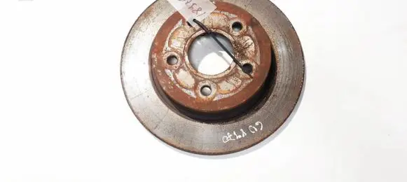 Ford Focus C-MAX Rear brake disc neventiliuojamas